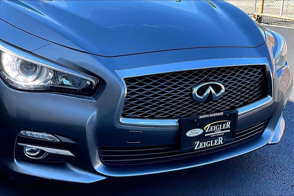 Used 2016 INFINITI Q50 3.0t Premium w/ 3.0T Premium Plus Package AWD/4WD image 31