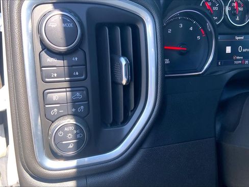 Used 2022 Chevrolet Silverado 2500 LTZ w/ LTZ Plus Package AWD/4WD image 33