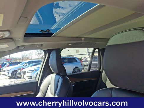 Certified 2023 Volvo XC90 B5 Plus image 15