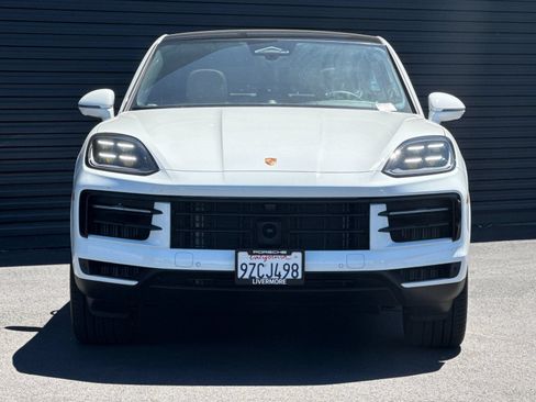 Certified 2026 Porsche Cayenne Coupe AWD/4WD image 12
