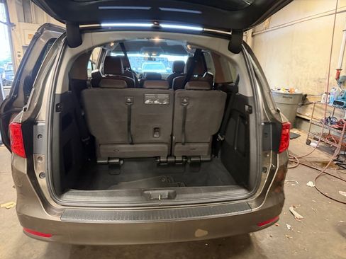 Used 2018 Honda Odyssey EX image 18