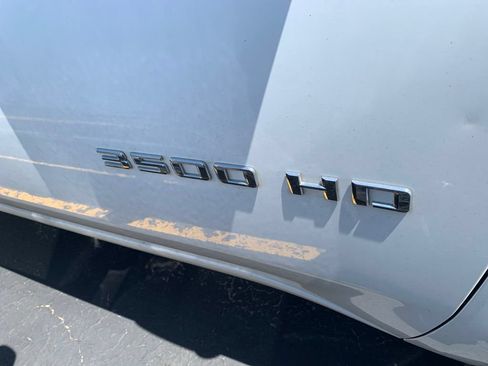 Used 2024 Chevrolet Silverado 3500 LT w/ Convenience Package AWD/4WD image 7