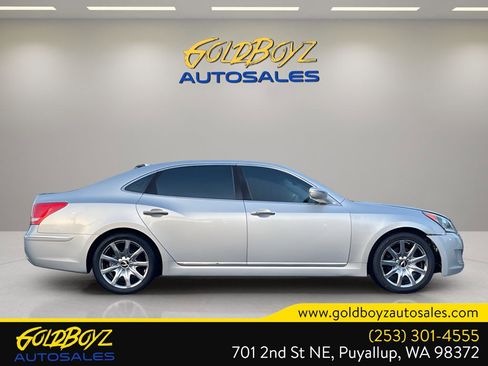 Used 2011 Hyundai Equus Signature image 2