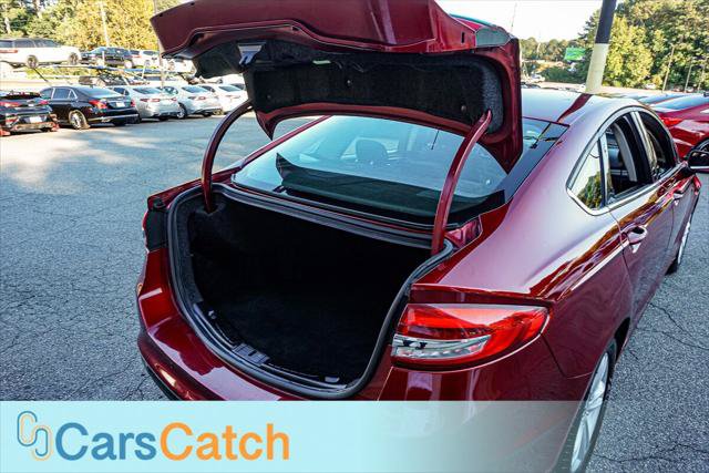Used 2018 Ford Fusion SE w/ Fusion SE Technology Package FWD image 32