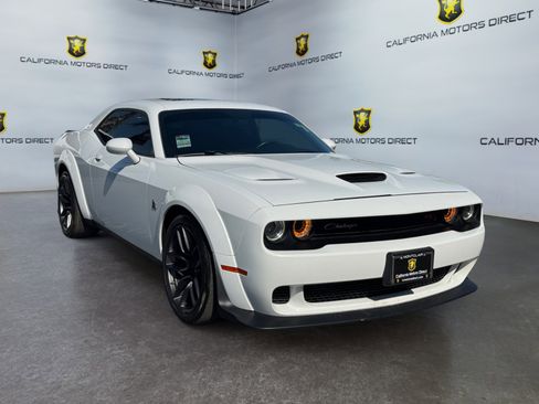 Used 2019 Dodge Challenger R/T Scat Pack RWD image 7