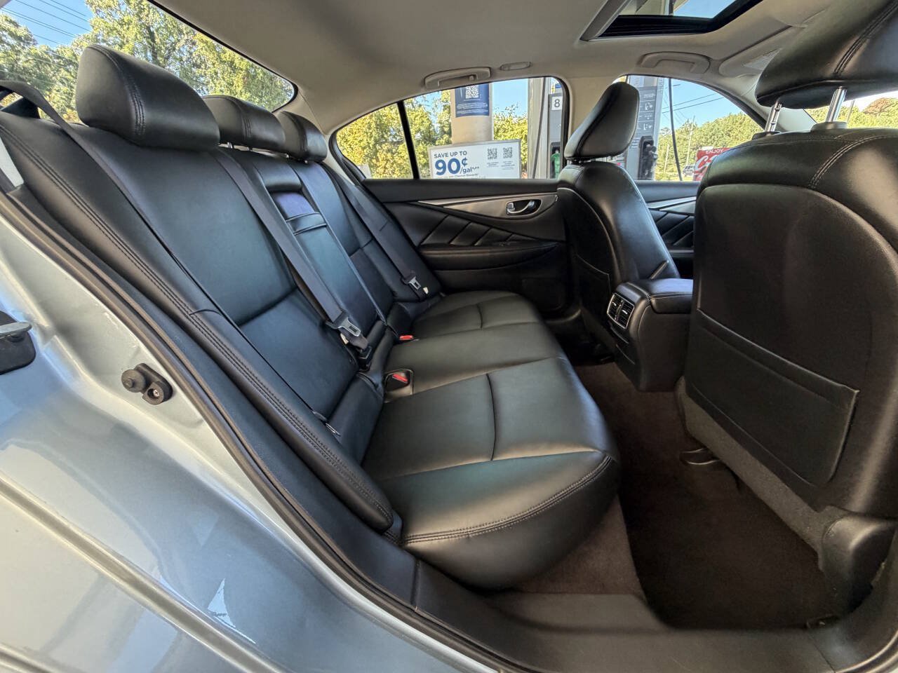 Used 2015 INFINITI Q50 Premium RWD image 10