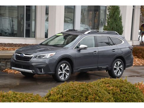 Used 2022 Subaru Outback Touring w/ Popular Package #2 image 7