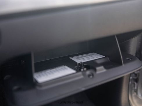 Used 2005 Chevrolet SSR w/ Preferred Equipment Group image 66