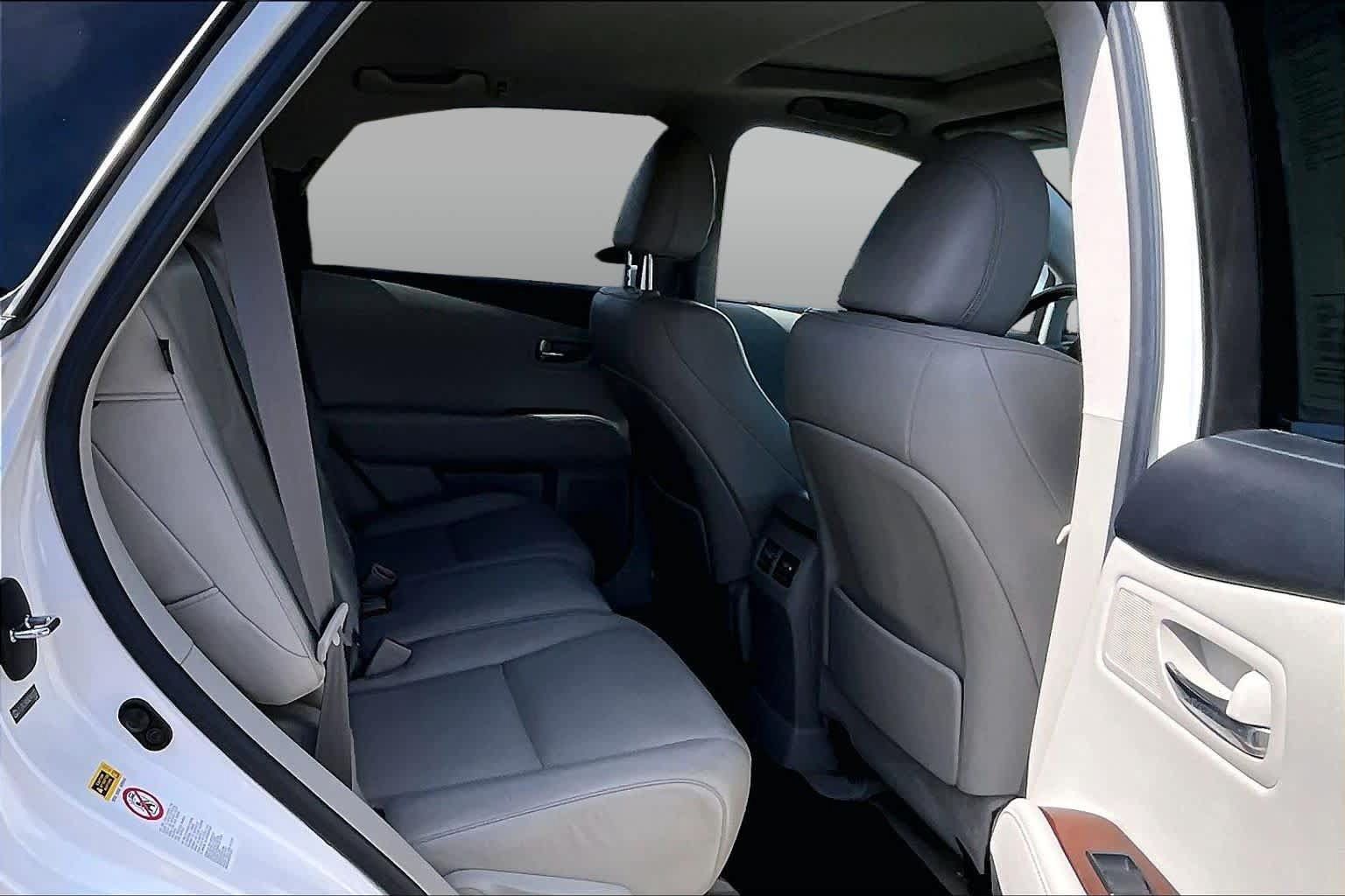 Used 2010 Lexus RX 350 2WD w/ Luxury Pkg image 19