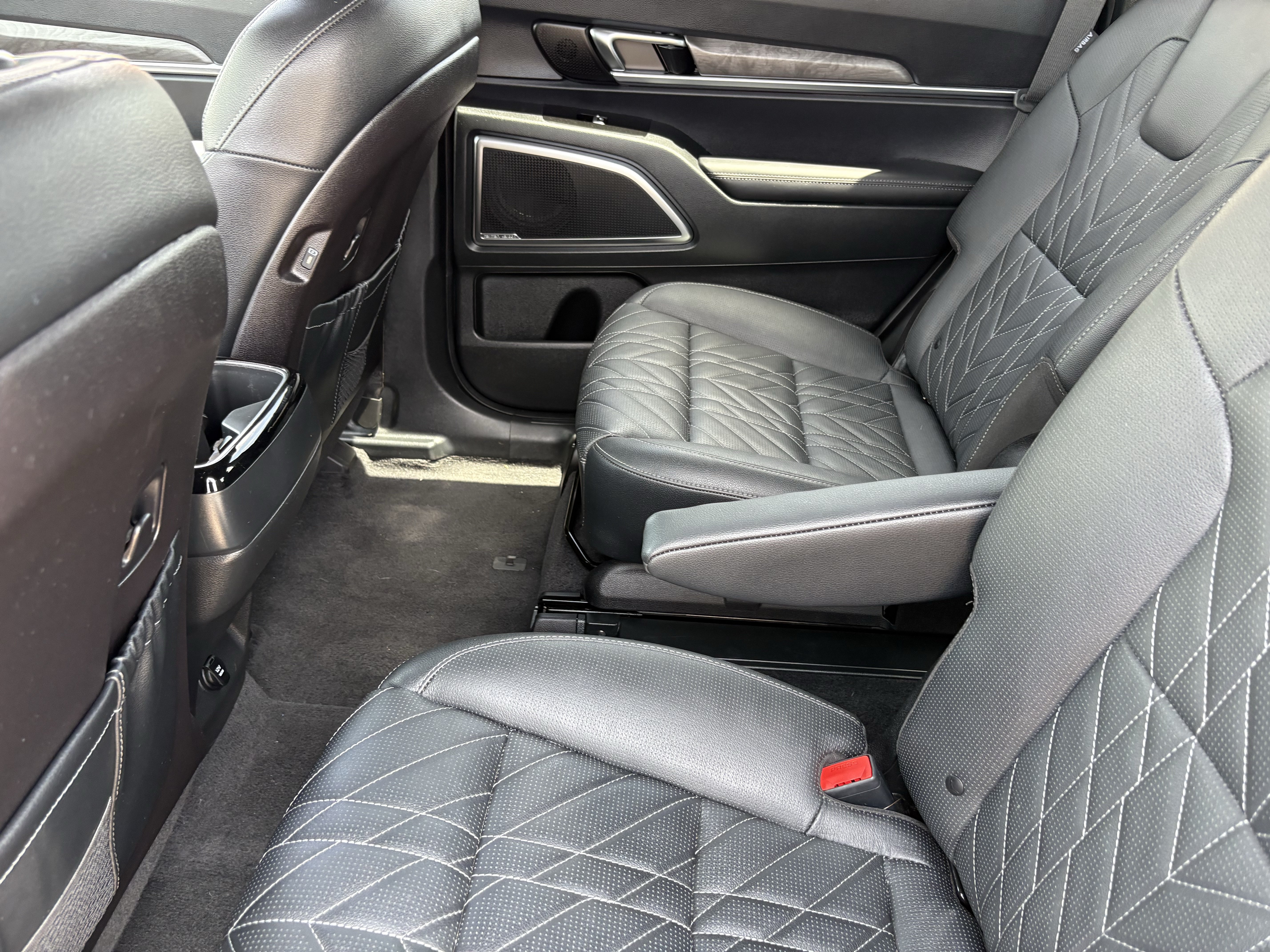 Certified 2025 Kia Telluride SX X-Line AWD/4WD image 17