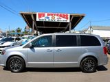 Used 2018 Dodge Grand Caravan GT image 3