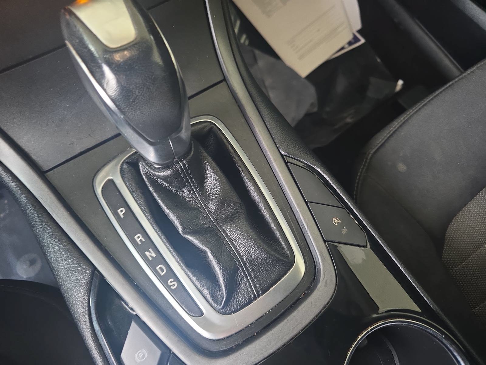 Used 2016 Ford Edge SE FWD image 25
