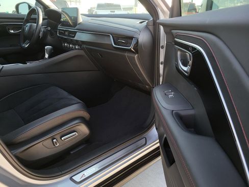 Used 2025 Acura ADX A-Spec AWD/4WD image 8