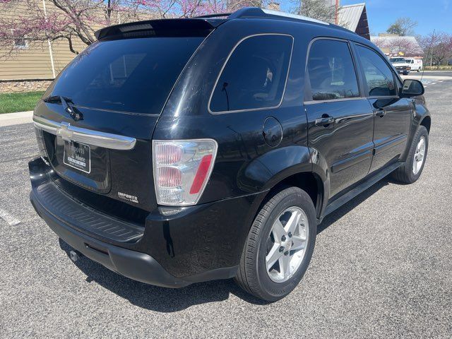 Used 2005 Chevrolet Equinox LT w/ Preferred Equipment Group FWD image 12