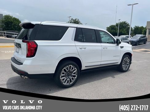 Used 2023 GMC Yukon Denali Ultimate AWD/4WD image 5