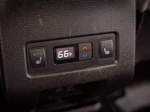 Used 2023 Mitsubishi Outlander SEL image 31