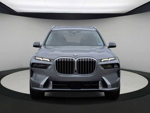 Used 2026 BMW X7 xDrive40i AWD/4WD image 3