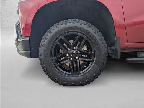 Used 2022 Chevrolet Silverado 1500 Custom Trail Boss w/ Safety Confidence Package AWD/4WD image 22