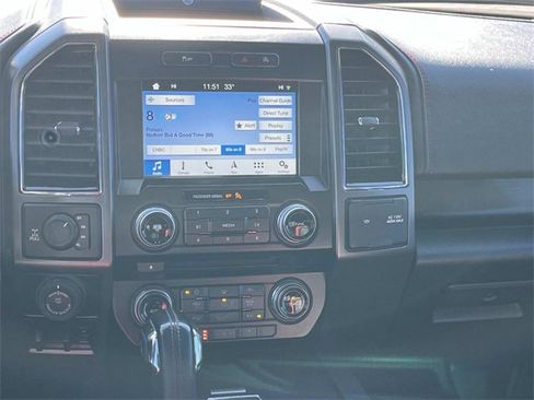 Used 2018 Ford F150 Lariat w/ Equipment Group 502A Luxury image 16