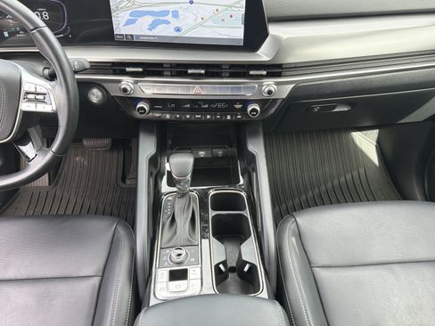 Certified 2024 Kia Telluride LX AWD/4WD image 11