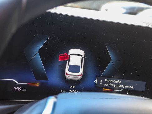 Certified 2023 BMW i4 eDrive35 w/ Premium Package RWD image 29