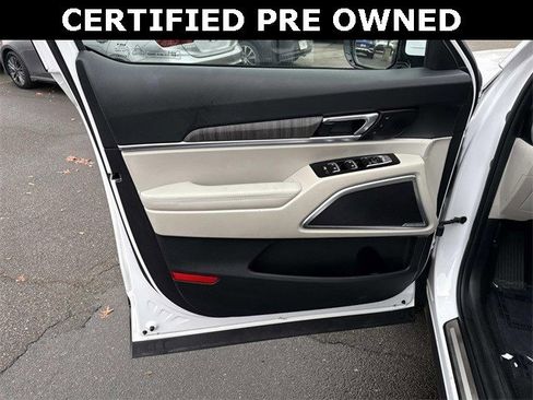 Used 2024 Kia Telluride SX Prestige image 13
