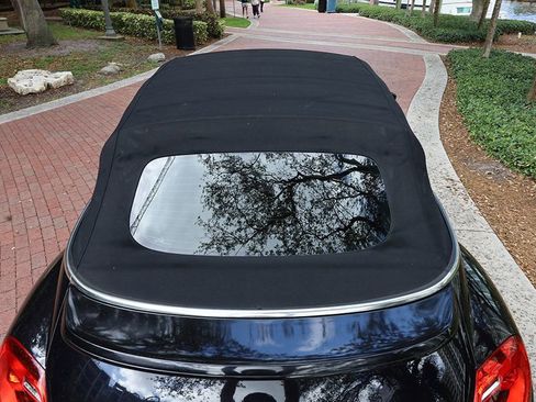 Used 2013 Volkswagen Beetle 2.0T image 24