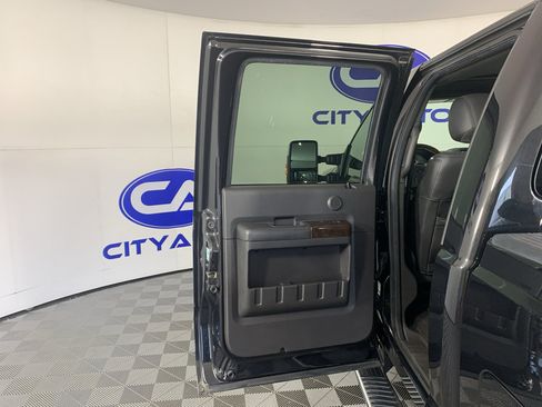 Used 2015 Ford F350 Platinum image 29
