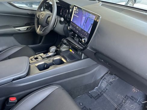 Used 2024 Lexus NX 350h AWD w/ Vision Package image 17