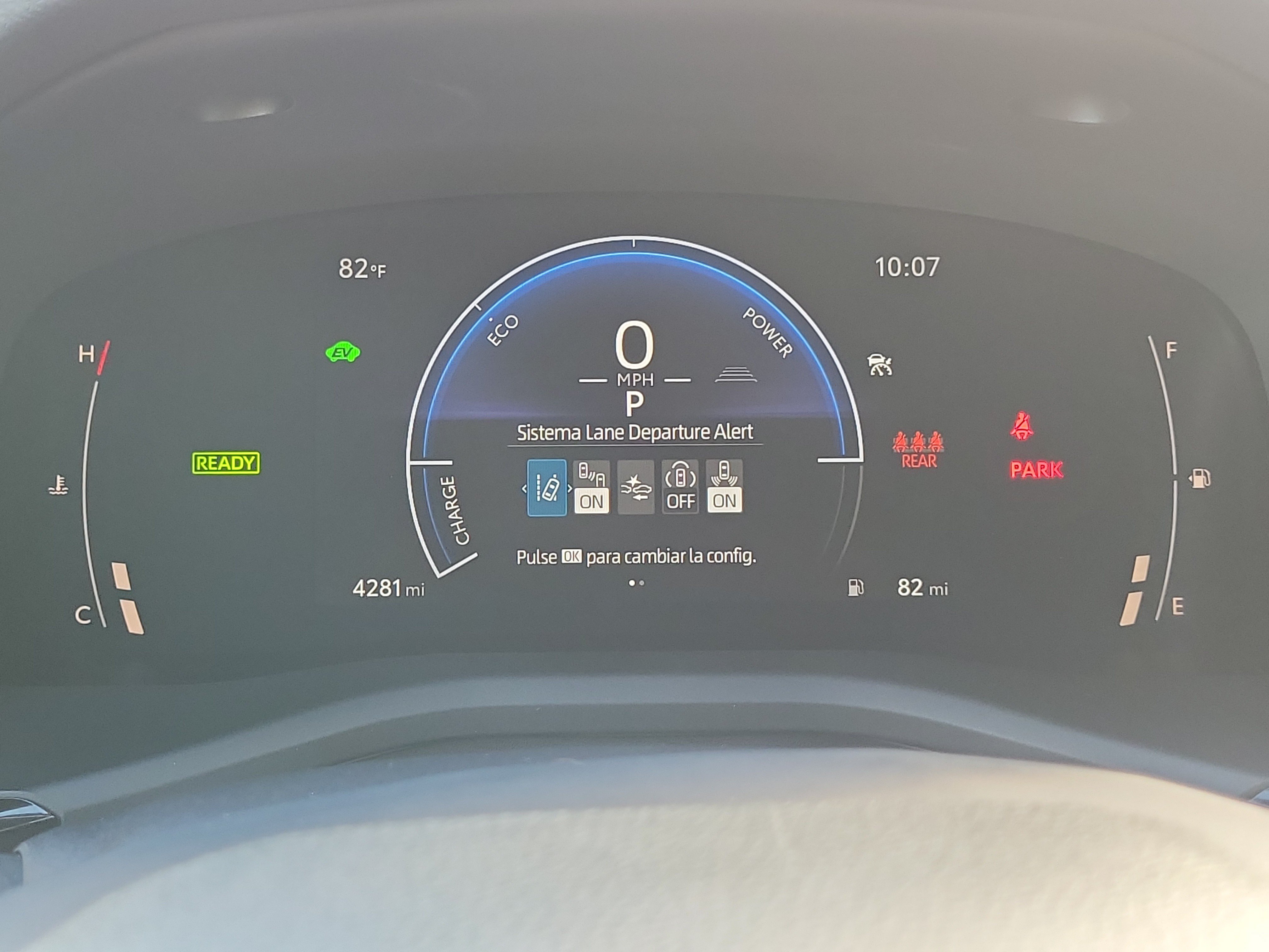Used 2026 Toyota Camry SE FWD image 33