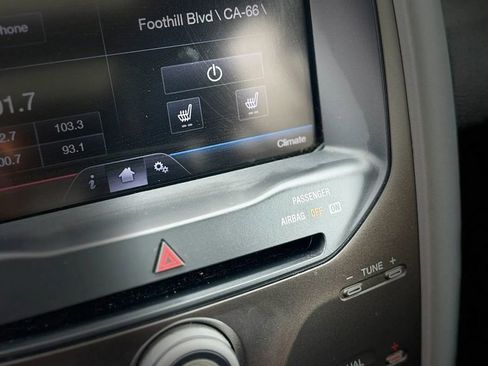 Used 2013 Ford Edge SEL FWD image 38