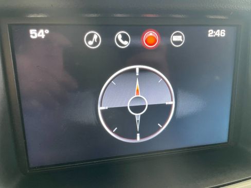 Used 2016 GMC Yukon XL SLE w/ Convenience Package image 39