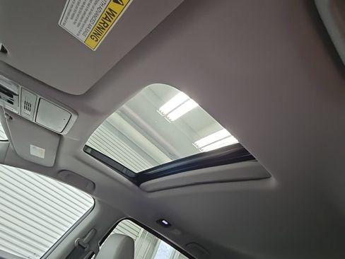 Used 2024 Honda Odyssey EX-L image 28