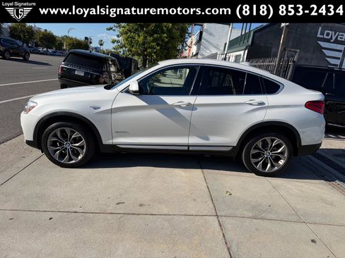Used 2018 BMW X4 xDrive28i AWD/4WD image 4