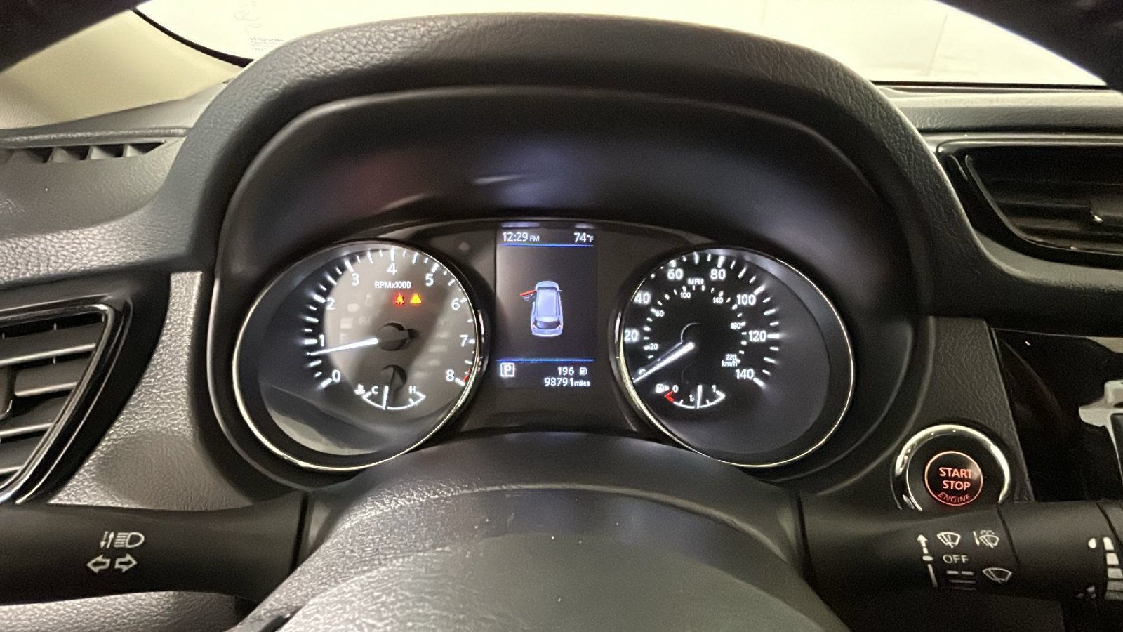 Used 2018 Nissan Rogue SV AWD/4WD image 21