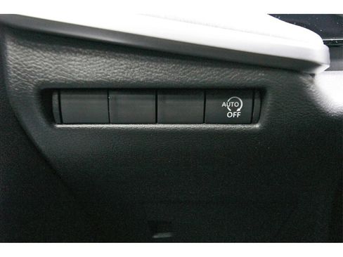 New 2026 Nissan Kicks SV w/ SV Premium Package image 18