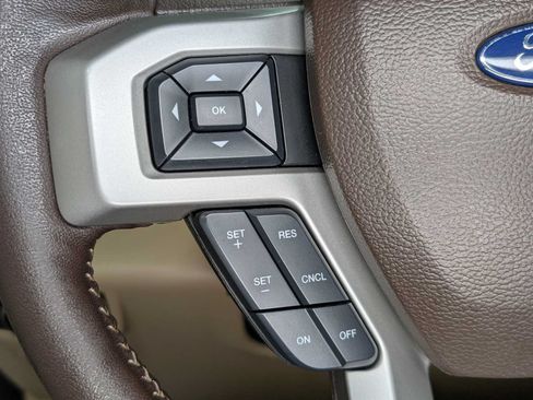 Used 2019 Ford F150 Lariat w/ Equipment Group 501A Mid AWD/4WD image 34