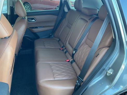 Used 2024 Nissan Rogue Platinum w/ Platinum Premium Package image 21