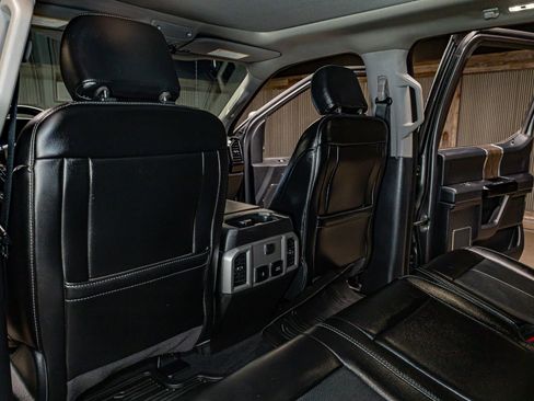 Used 2020 Ford F250 Lariat image 23