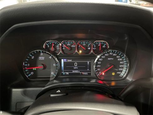 Used 2018 Chevrolet Silverado 1500 LT w/ All Star Edition image 14