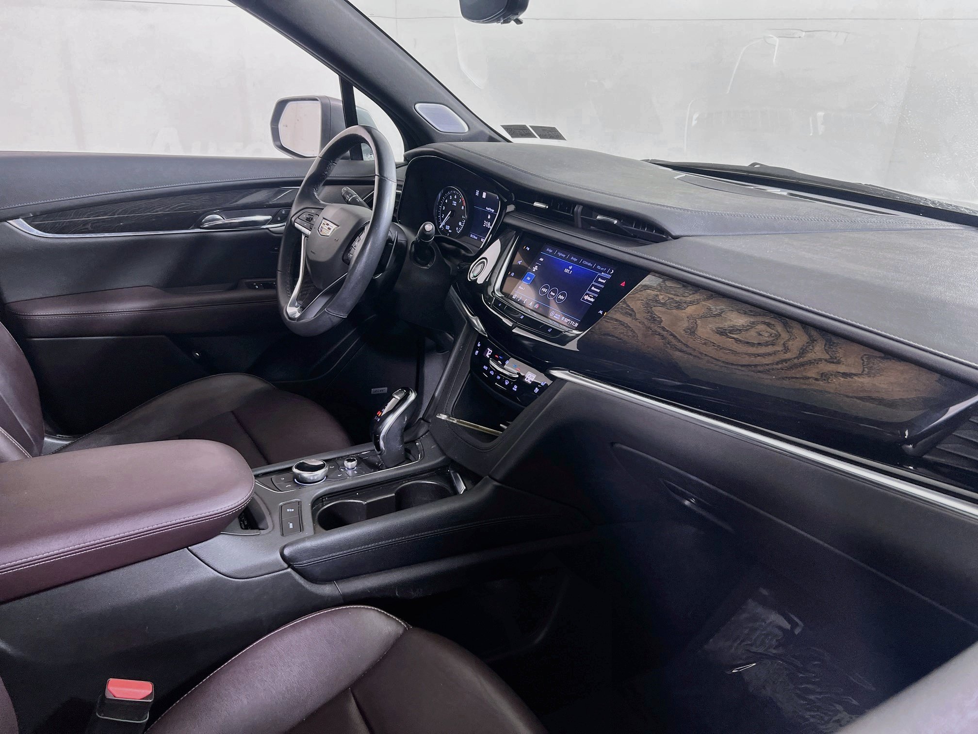 Used 2020 Cadillac XT6 Premium Luxury AWD/4WD image 30