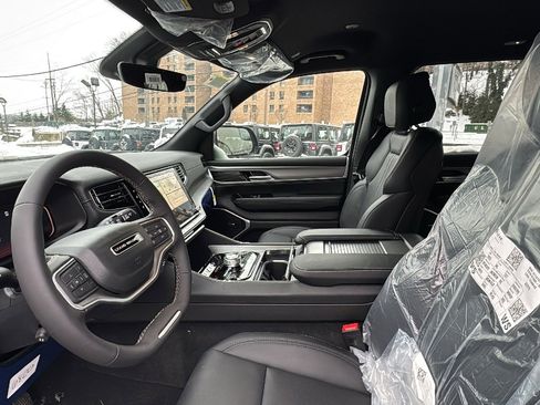 New 2026 Jeep Grand Wagoneer Limited image 11