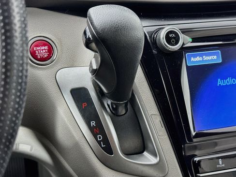 Used 2017 Honda Odyssey EX image 16