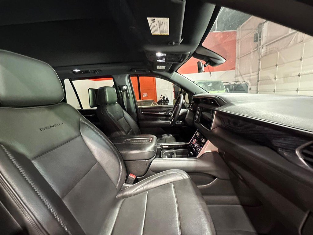 Used 2021 GMC Yukon Denali w/ Denali Ultimate Package RWD image 41