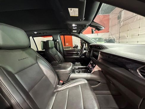 Used 2021 GMC Yukon Denali w/ Denali Ultimate Package RWD image 41