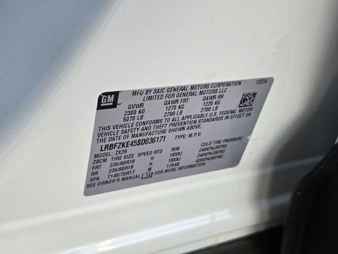 Used 2025 Buick Envision Preferred image 33