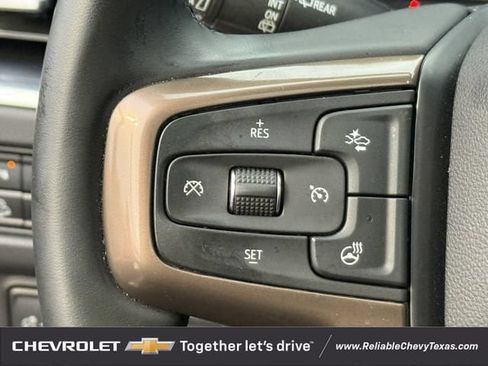 Used 2024 Chevrolet Tahoe High Country AWD/4WD image 15