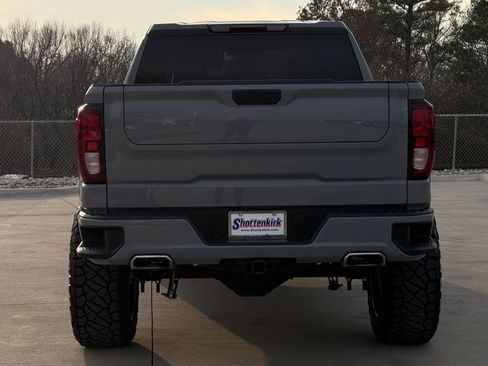 Used 2024 GMC Sierra 1500 Elevation w/ X31 Off-Road Package image 5