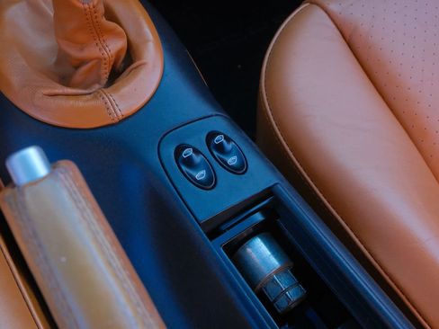 Used 2003 Porsche 911 Carrera 4S image 20