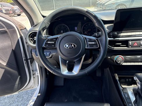 Used 2019 Kia Forte EX FWD image 16